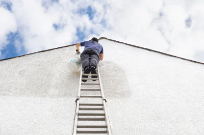 Peinture extérieure à Utelle — façades et ravalement
